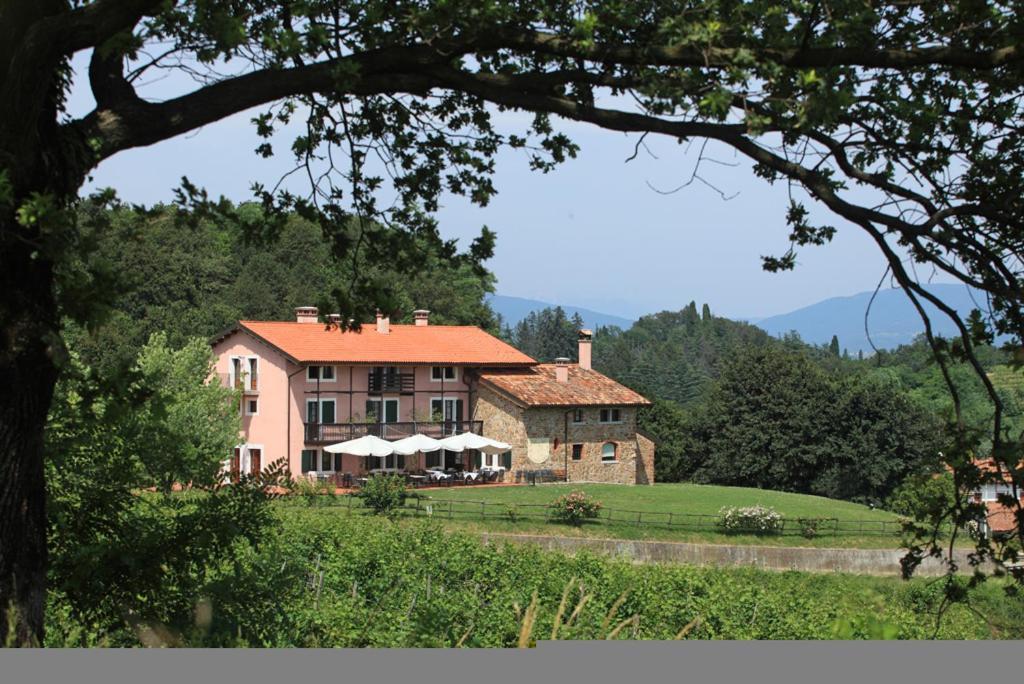 Agriturismo Scacciapensieri Buttrio Extérieur photo